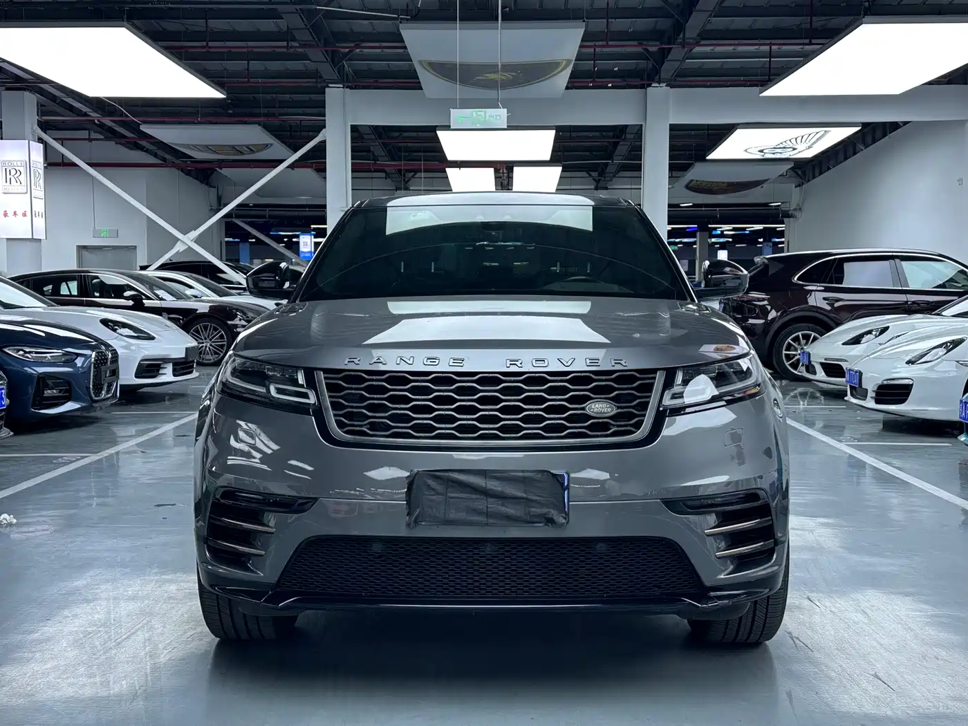 Land Rover Range Rover Velar 2019 380PS R-DYNAMIC SE фото 2