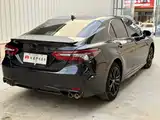 Фото 6 - Toyota Camry