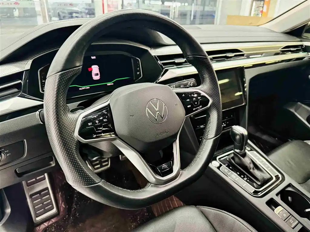 Volkswagen FAW-Volkswagen CC 2021 380TSI Eye-catching Edition фото 13