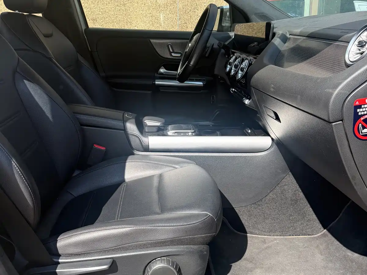 Mercedes-Benz EQA 2022 2022 EQA 260