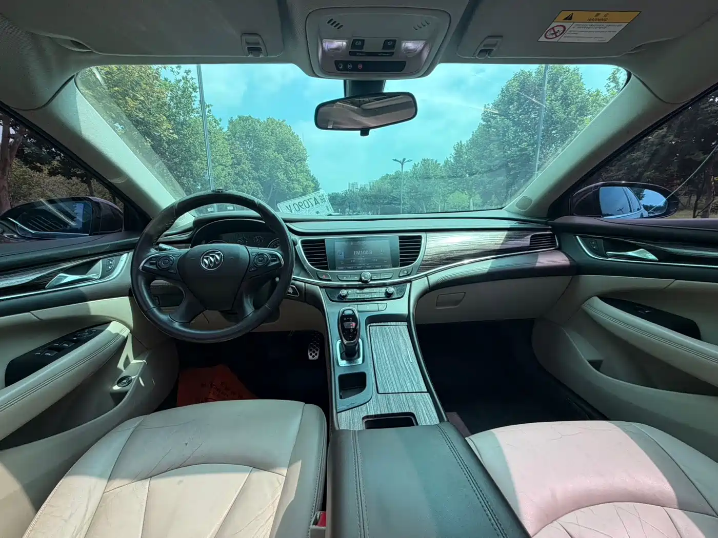 Photo 4 - Buick LaCrosse