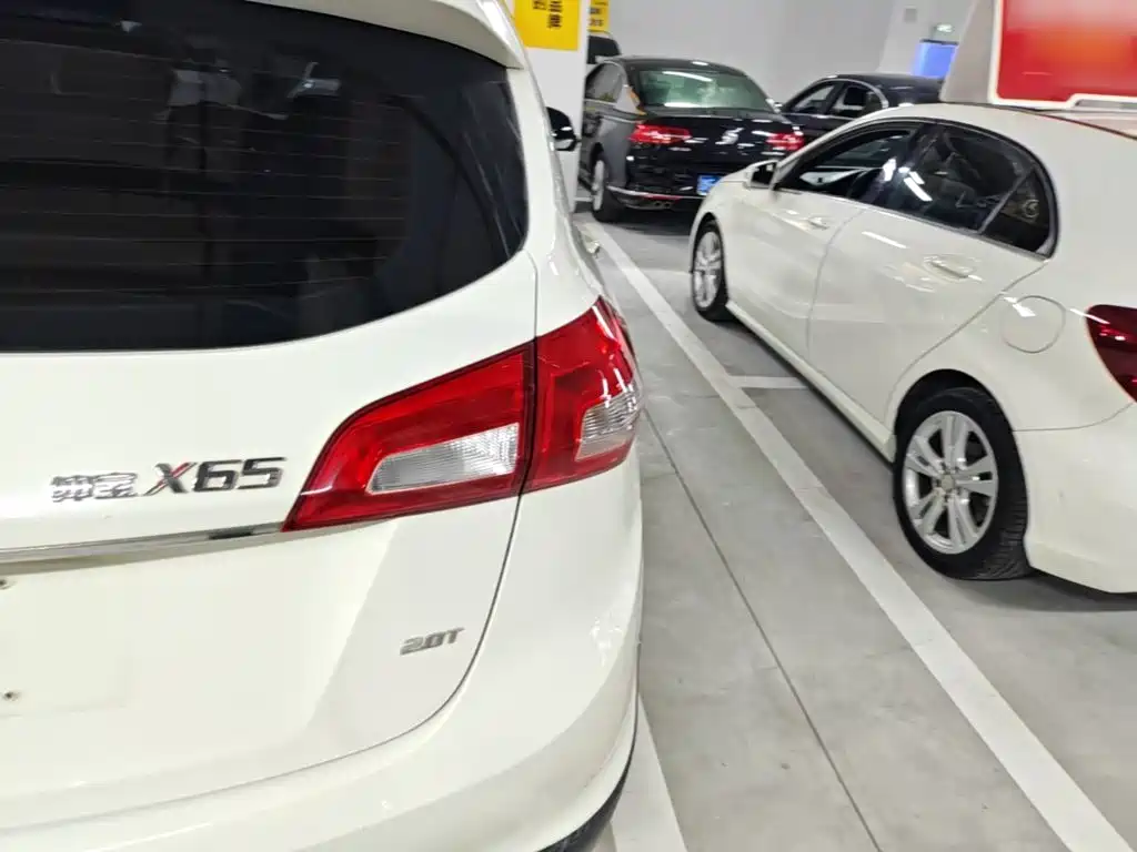 BAIC Senova X65 2016 2015 2.0T Automatic Elite