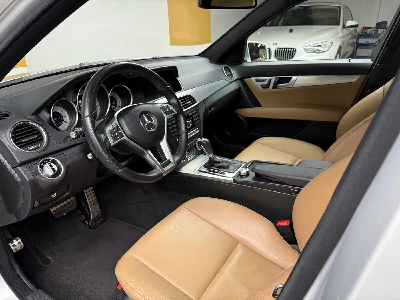 Mercedes-Benz C-Class (Import) 2011 C 200 Luxury Sports Wagon фото 7