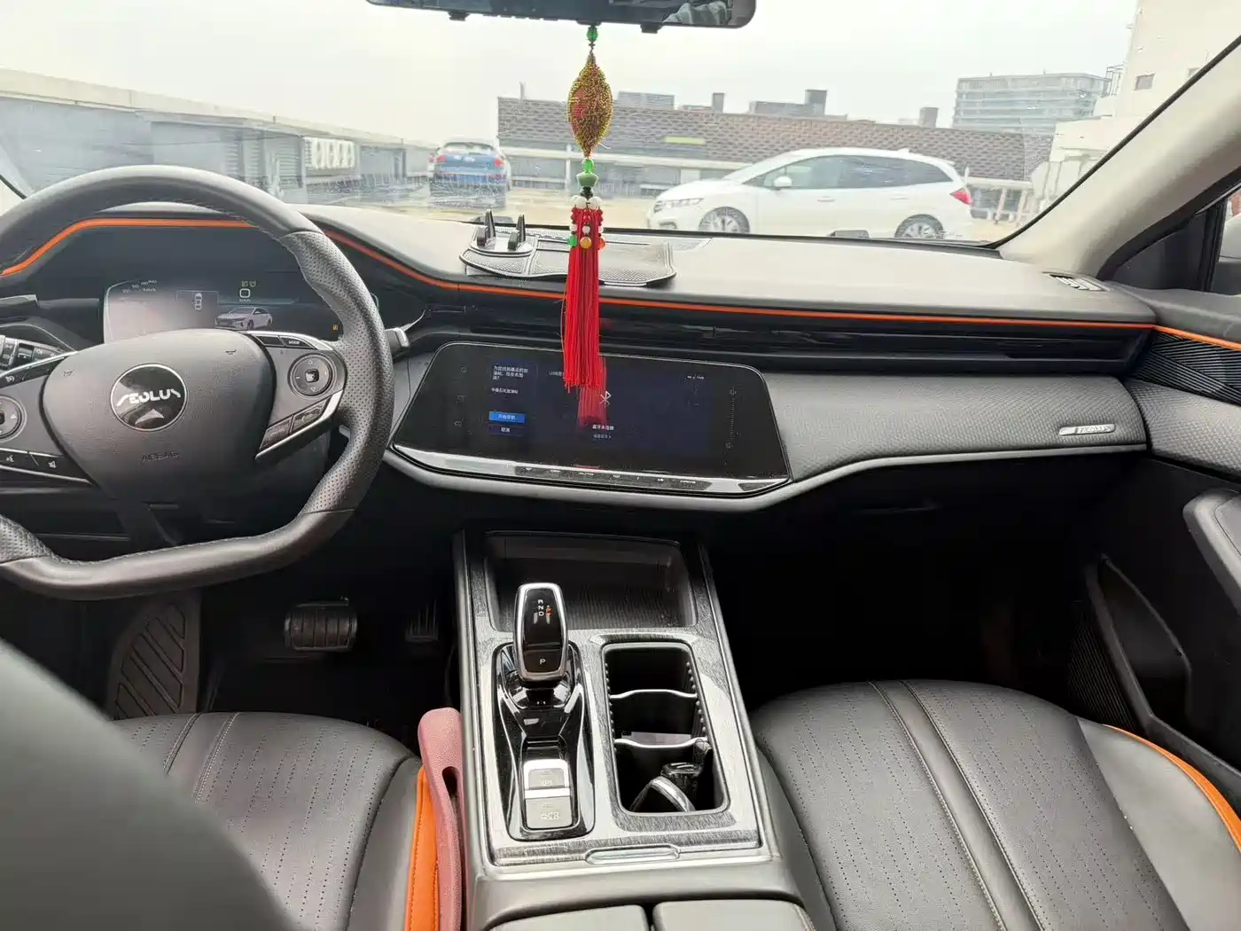 DONGFENG YI HYUN MAX