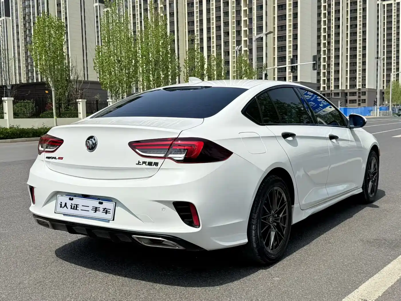 Buick Regal 2020 552T Luxury фото 9