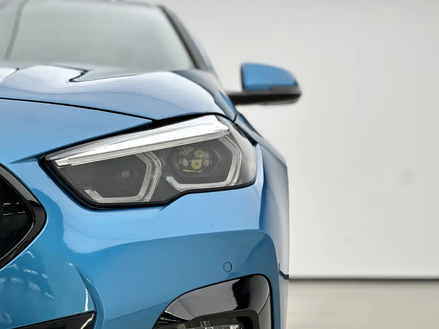 BMW 2 Series (Import) 2023 Facelift 225i 4-Door Coupe M Sport Shadowline Package фото 16