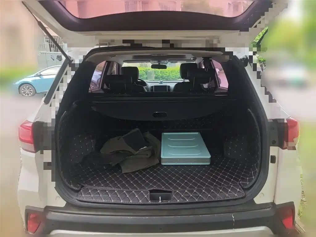 Hyundai Beijing Hyundai ix35 2018 2.0L Automatic 2WD Zhiyong·Enjoyment Edition фото 10