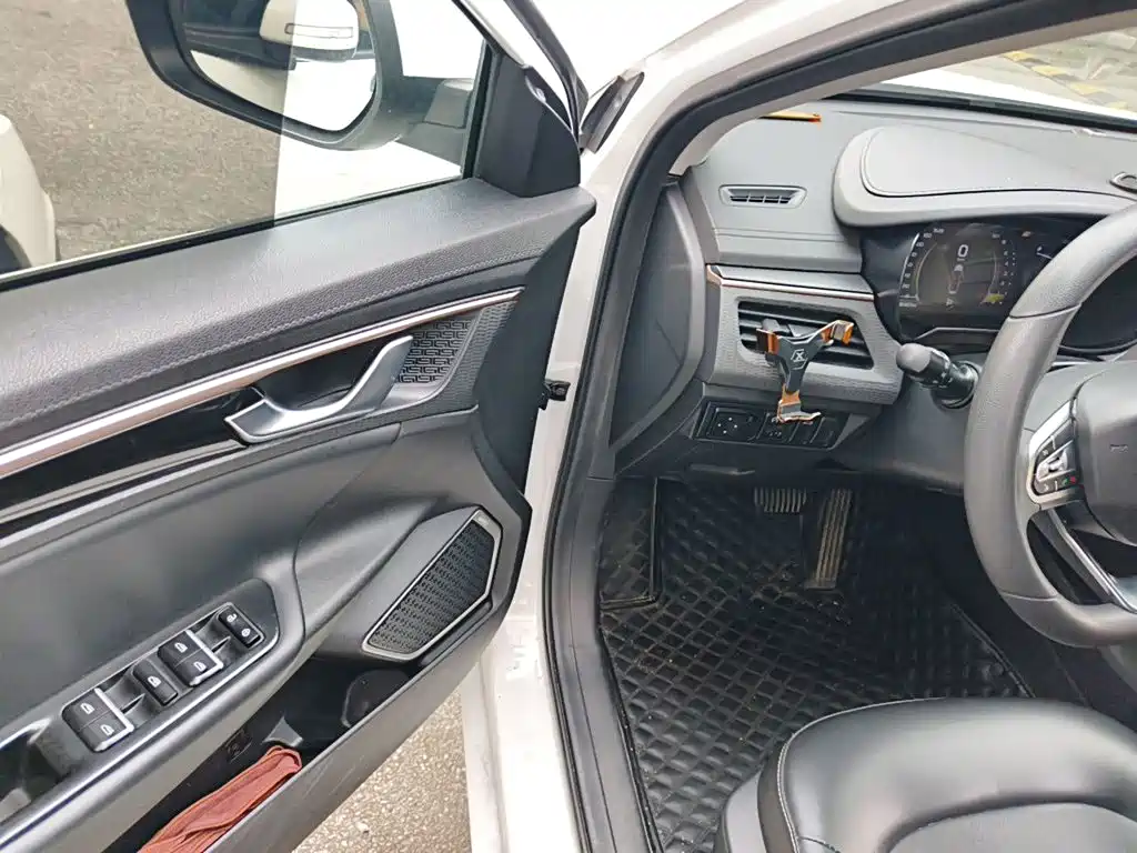 Geely Emgrand GL 2021 2021 UP 1.4T CVT Premium
