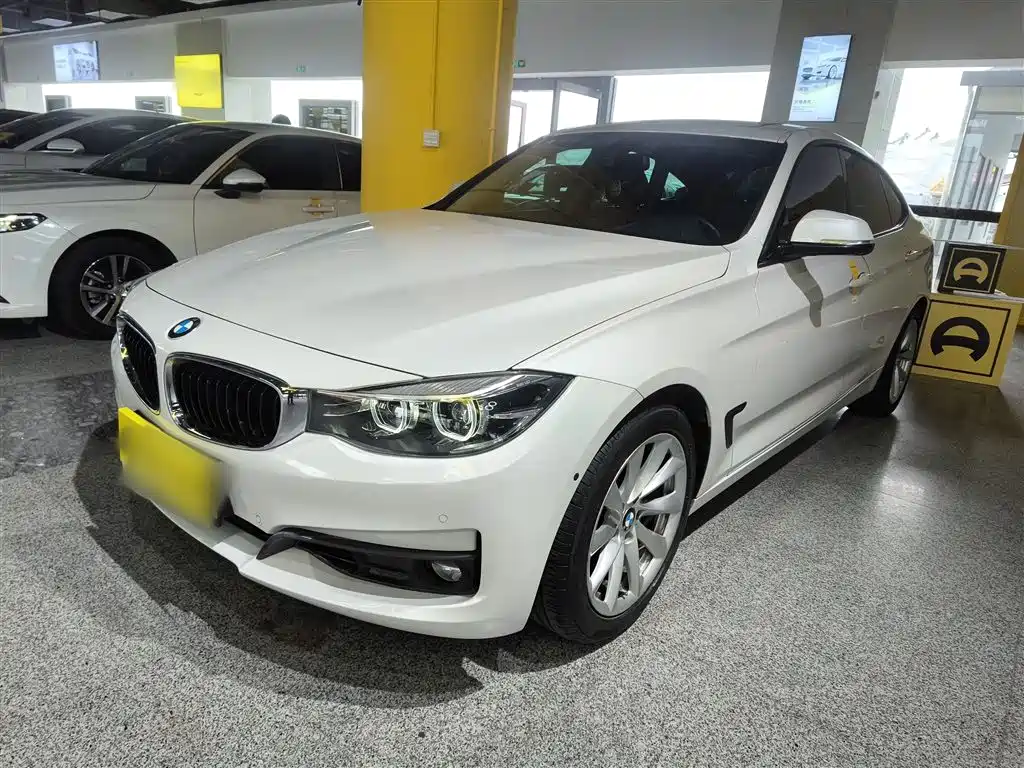 BMW 3 Series GT 2018 320i Fashion