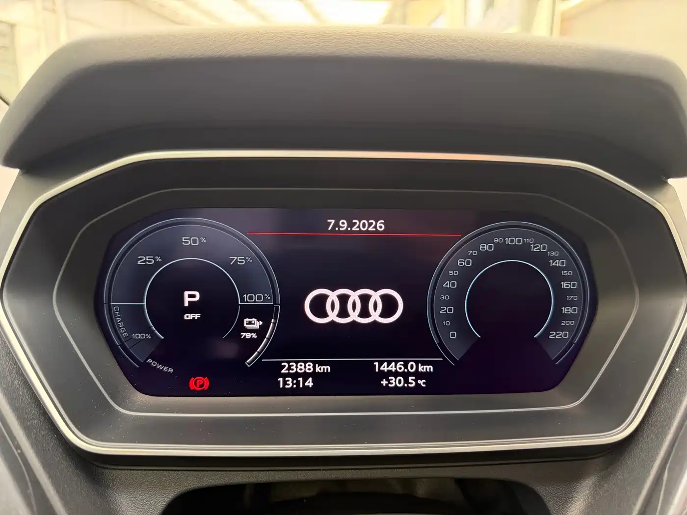 Audi Q4 e-tron 2025 2024 40 e-tron Creation Edition