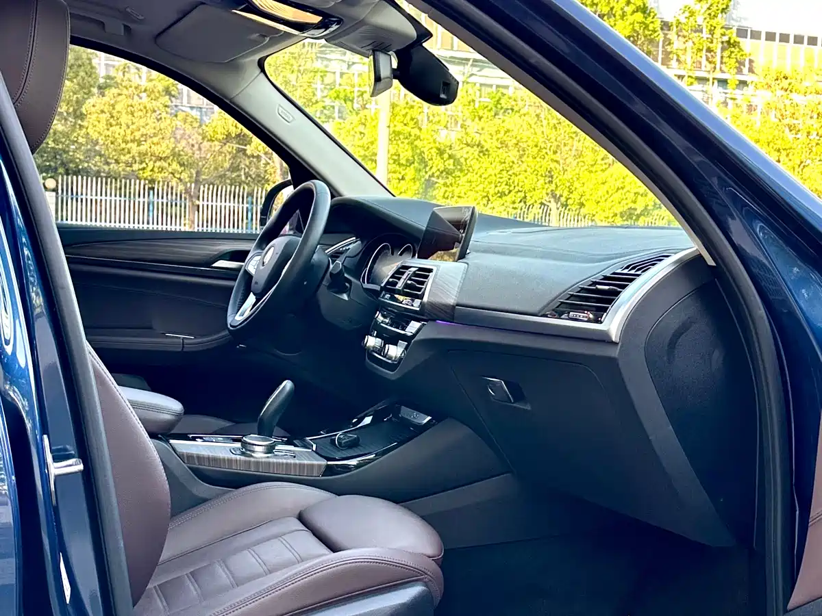 BMW X3 2019 xDrive28i Luxury Package фото 11