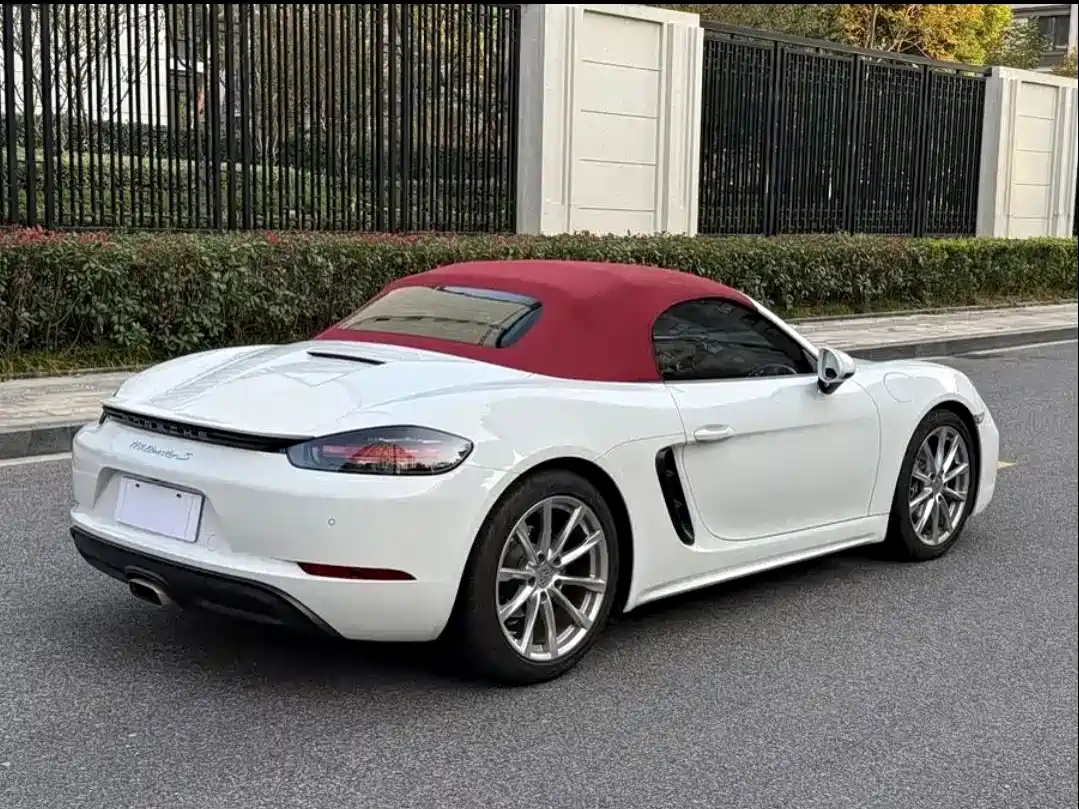 Porsche 718 2016 Boxster 2.0T фото 10