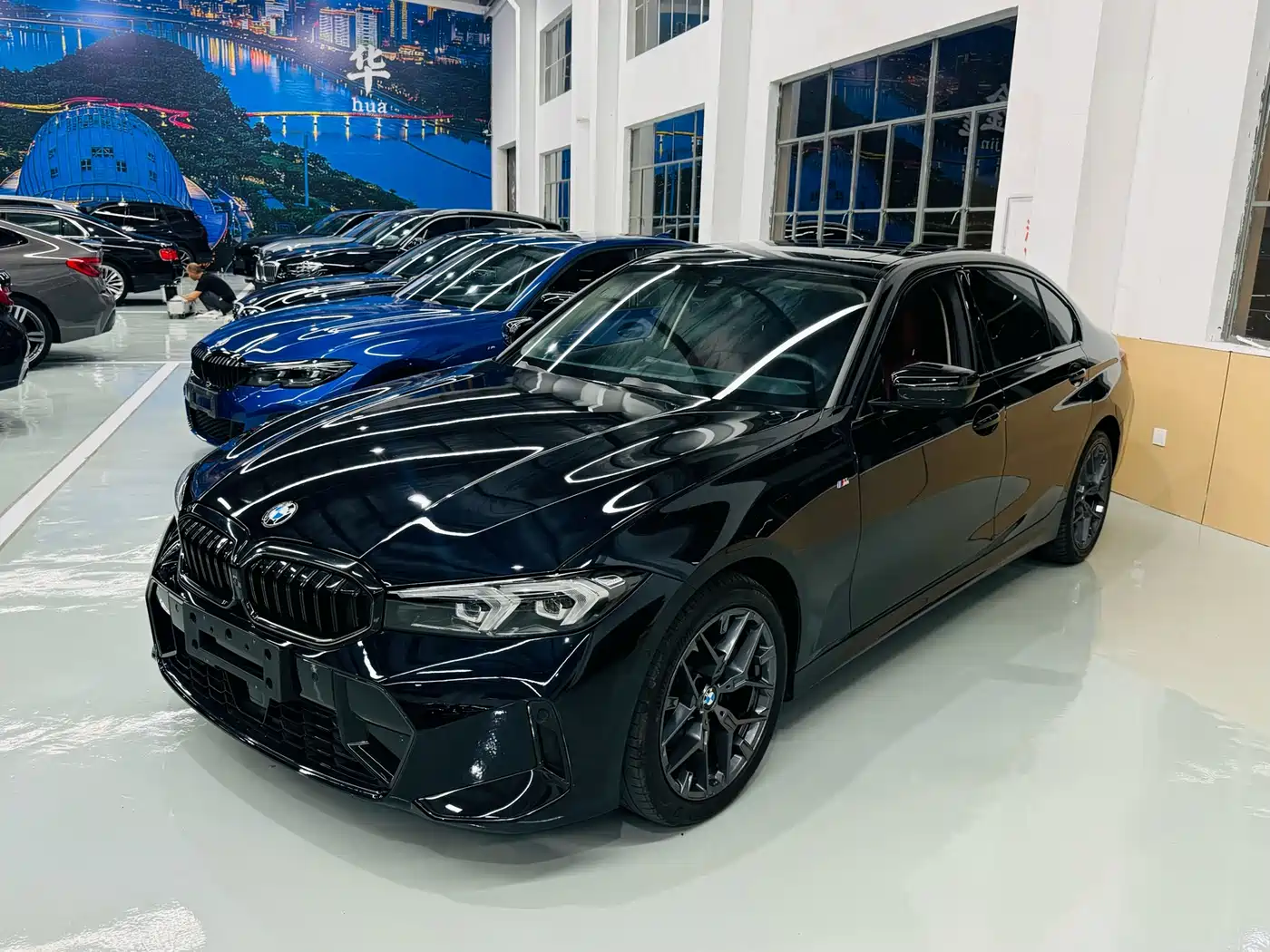 BMW 3 Series 2026 330Li M Sport Shadowline Package