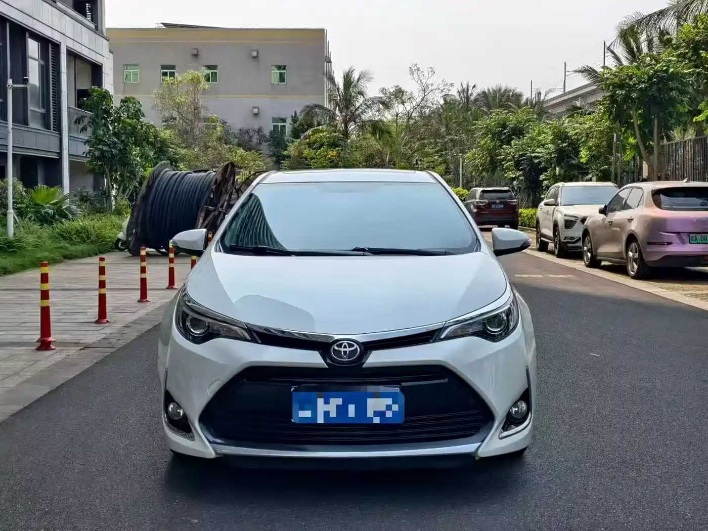 Toyota Levin 2017 Facelift 185T CVT Elite (China V) фото 2