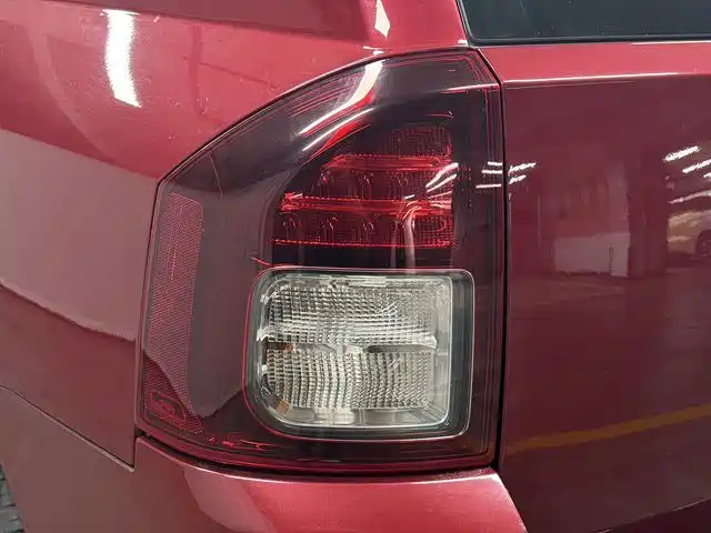 Фото 15 - Jeep Compass (Import)