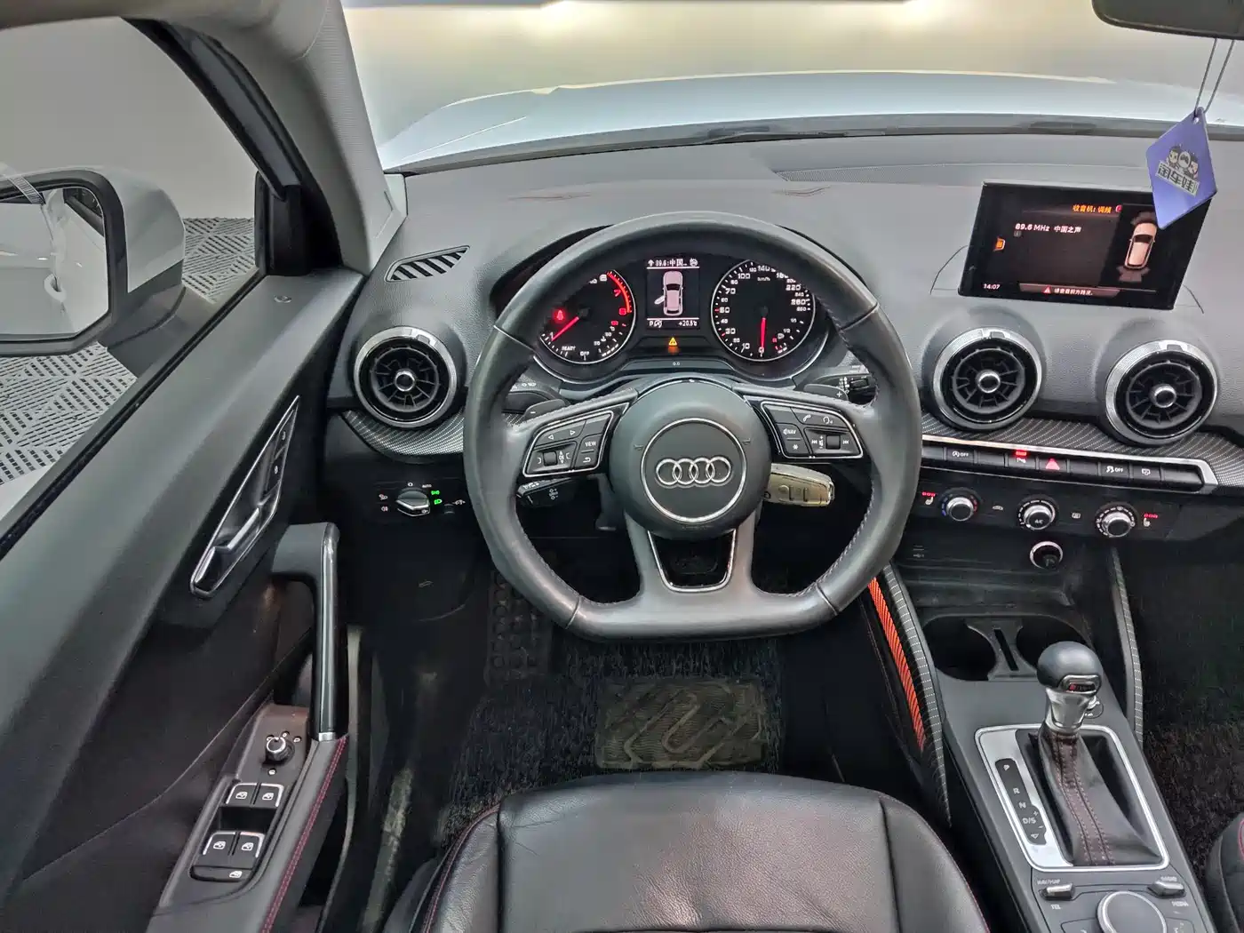 Audi Q2L, миниатюра 12