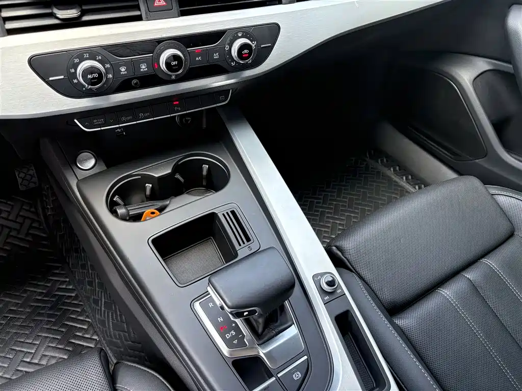 Audi A4L, миниатюра 6