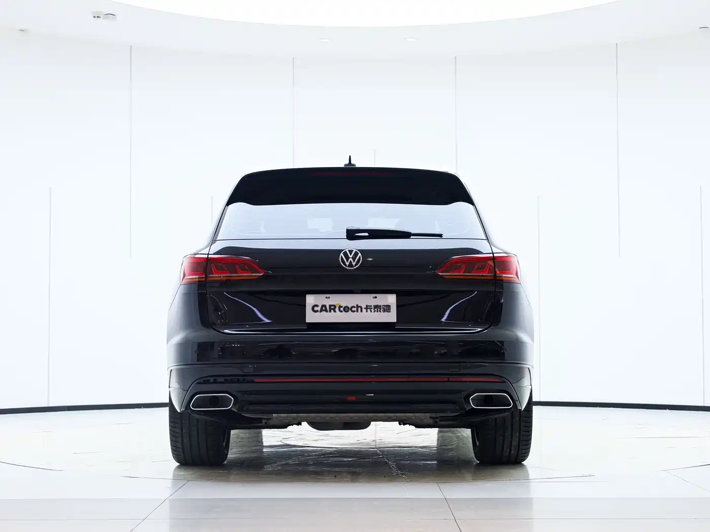 Volkswagen Touareg 2022 3.0TSI Rui Xiang Edition Classic Sport Package фото 2