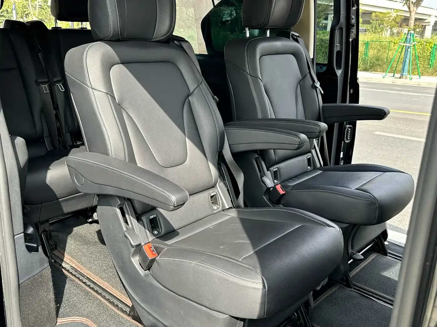 Mercedes-Benz Vito 2018 2.0T Business Edition China VI фото 8