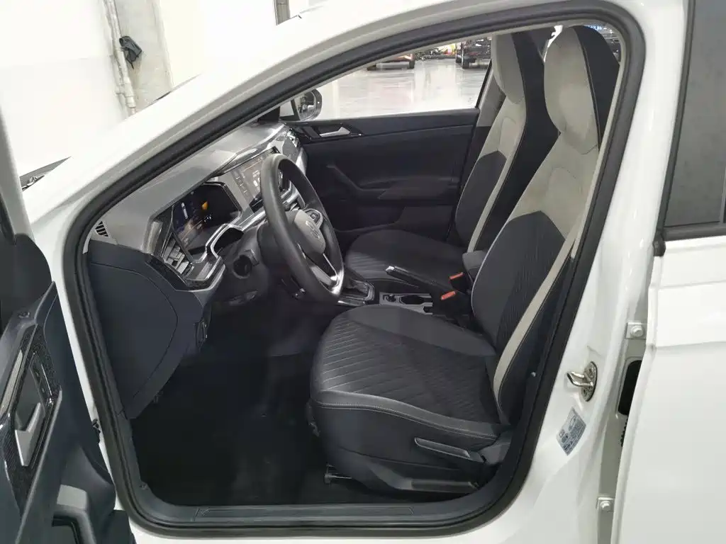 Volkswagen Lavida, миниатюра 10