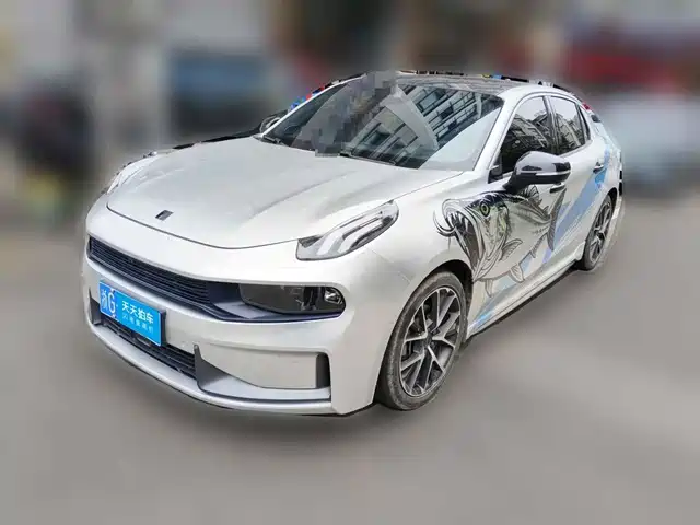 Lynk & Co 03 2019 2.0TD Auto Power Pro Version — фото 1