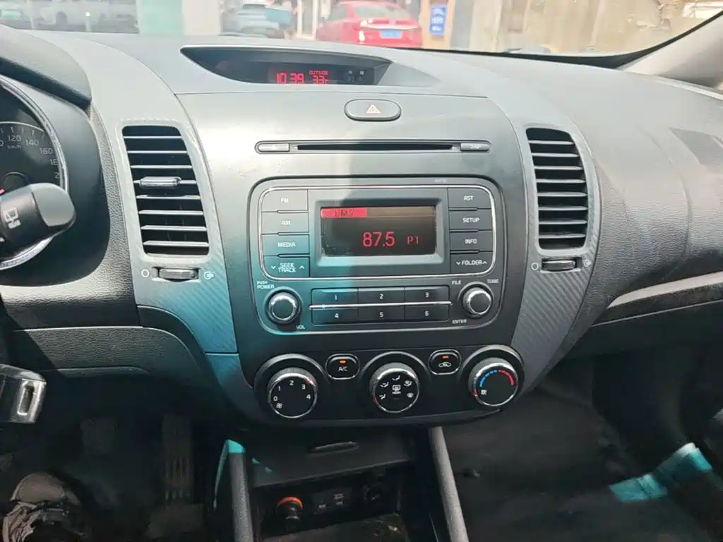Kia K3S 2015 2014 1.6L Manual GLS
