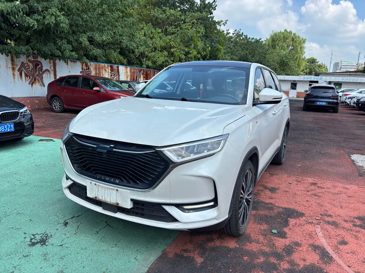 Changan Oshan X7 2021 2020 1.5T Auto Premium Model