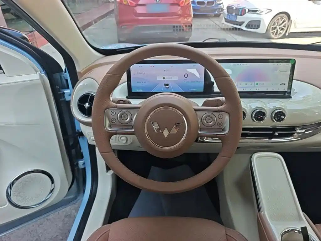 Wuling Motors Wuling Bingo 2026 2025 Model 333km Smart Premium