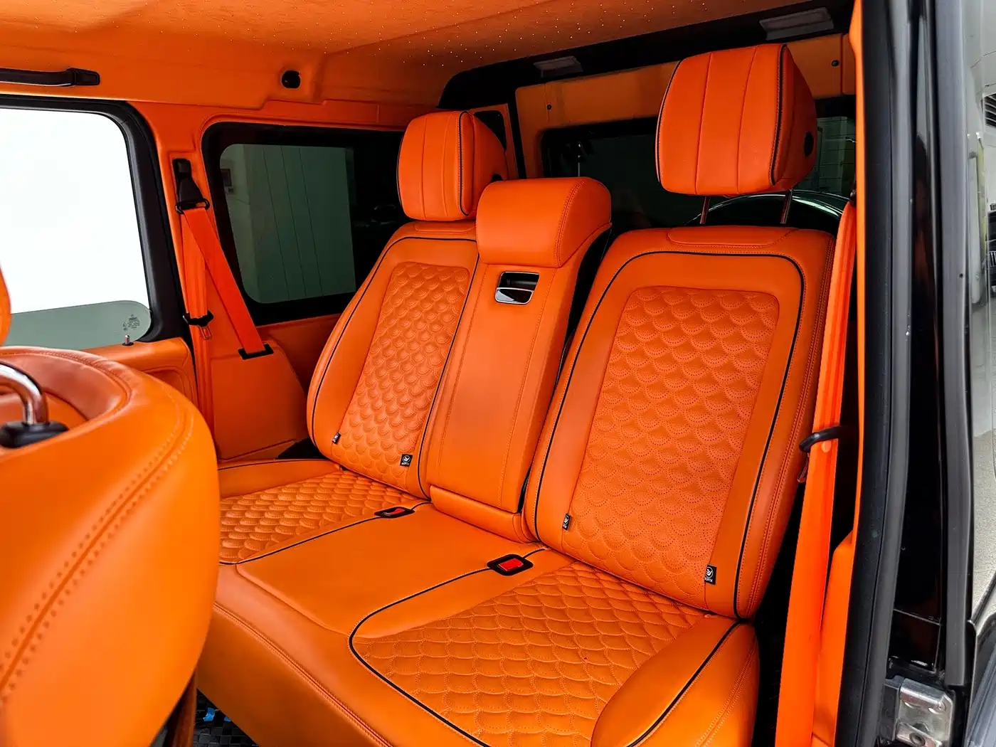 Photo 16 - Mercedes-Benz G-Class AMG