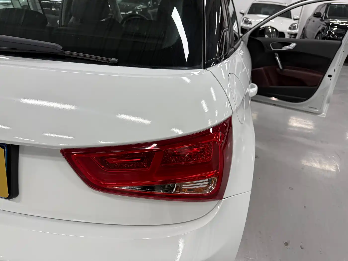 Audi A1 2014 30 TFSI Sportback Comfort фото 16