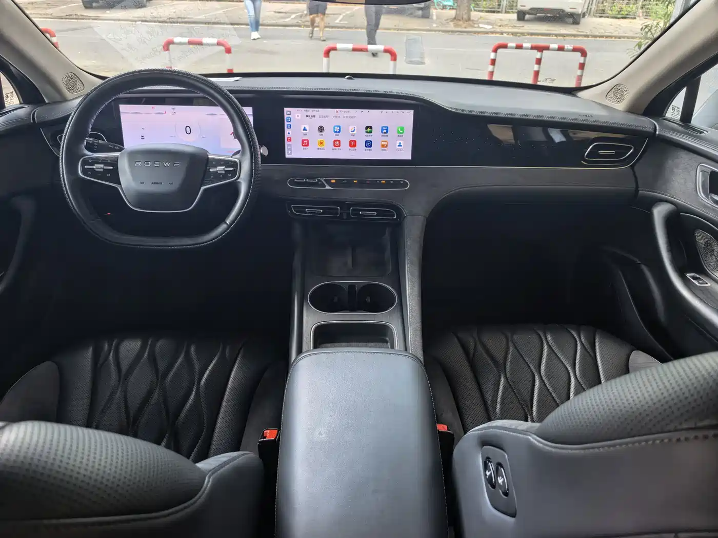 Photo 9 - Roewe D7