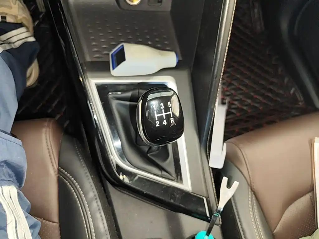 Changan CS15 2020 2019 1.5L Manual Progressive China VI