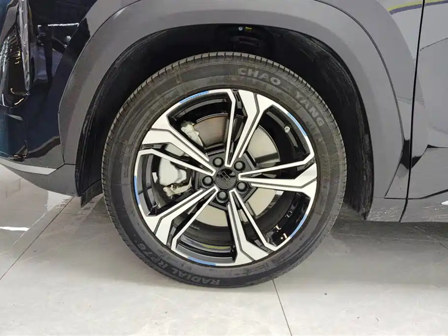 GEELY GALAXY GALAXY L7