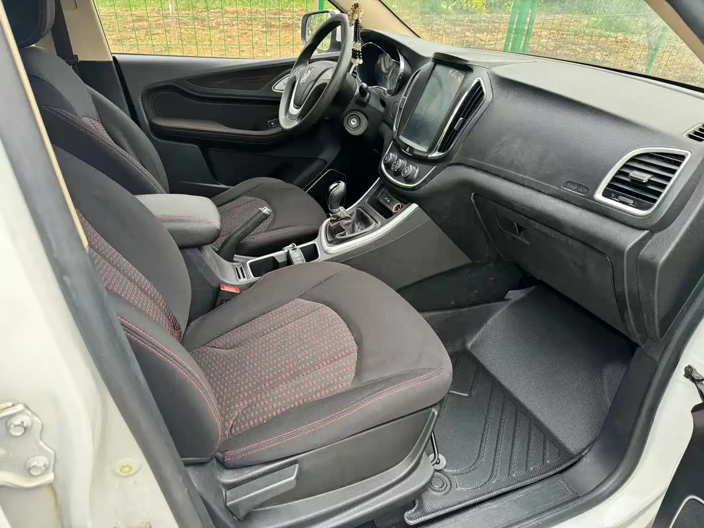 Baojun 560 2017 2016 1.8L Manual Value