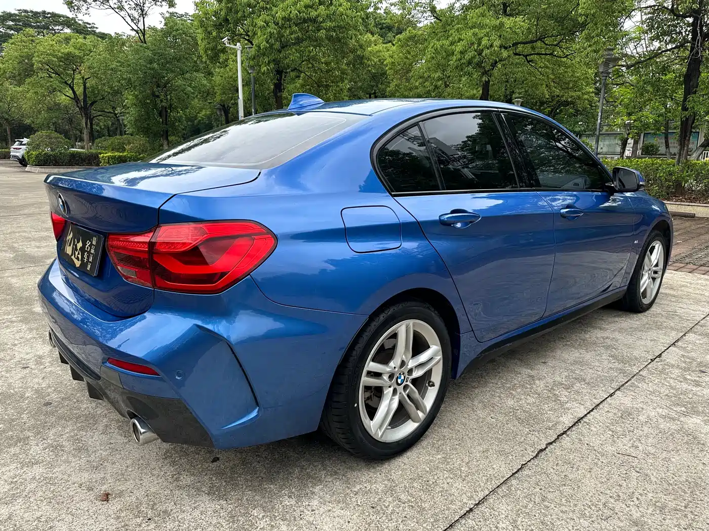 BMW 1 Series 2020 Model 120i M Sport Package фото 15
