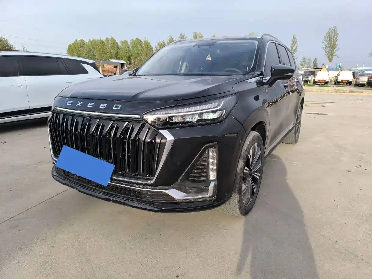 Exeed Landmark 2023 400T 2WD Starlight Edition 7-seater