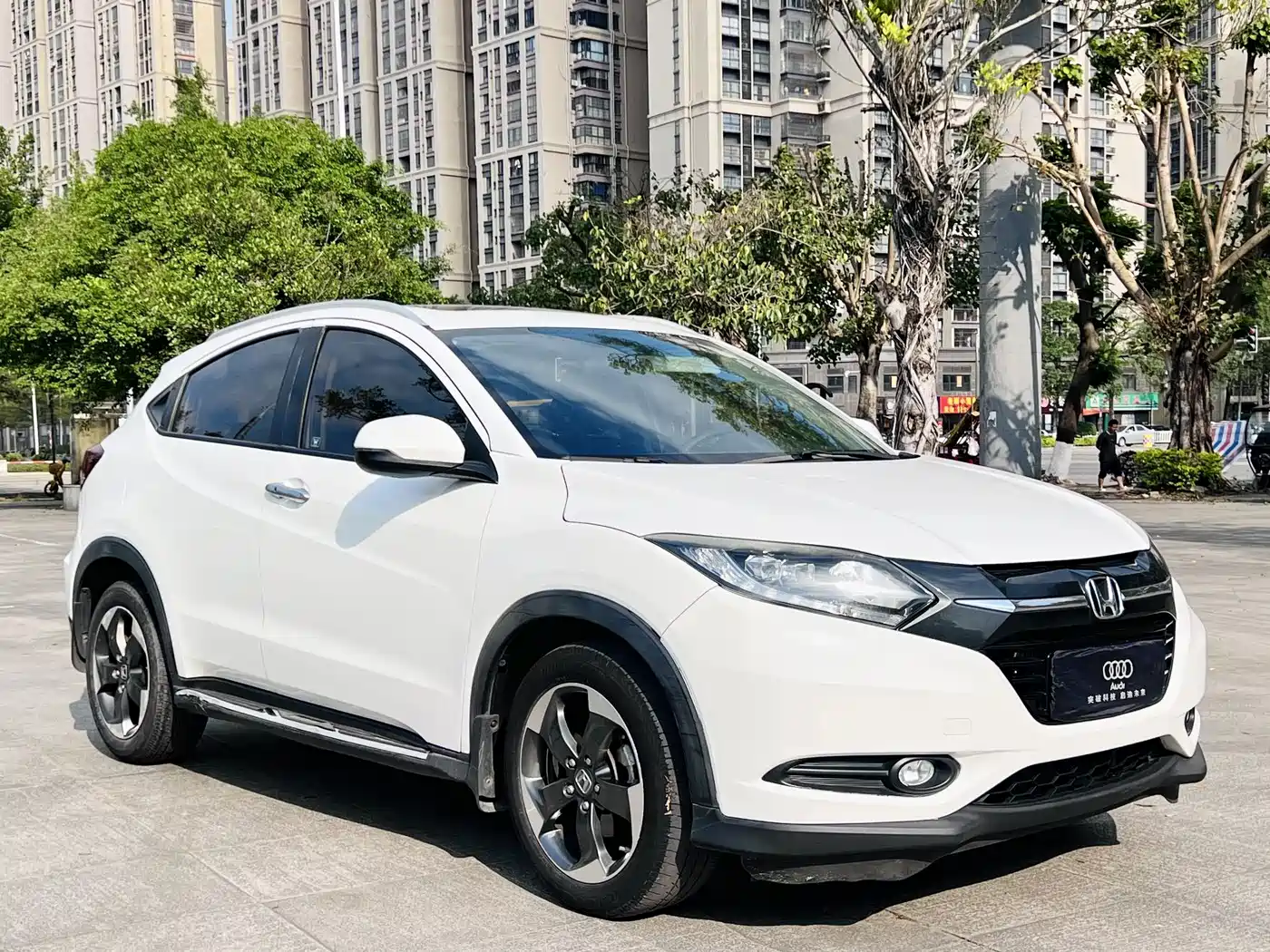 Honda Vezel 2014 2015 1.8L CVT FWD Luxury