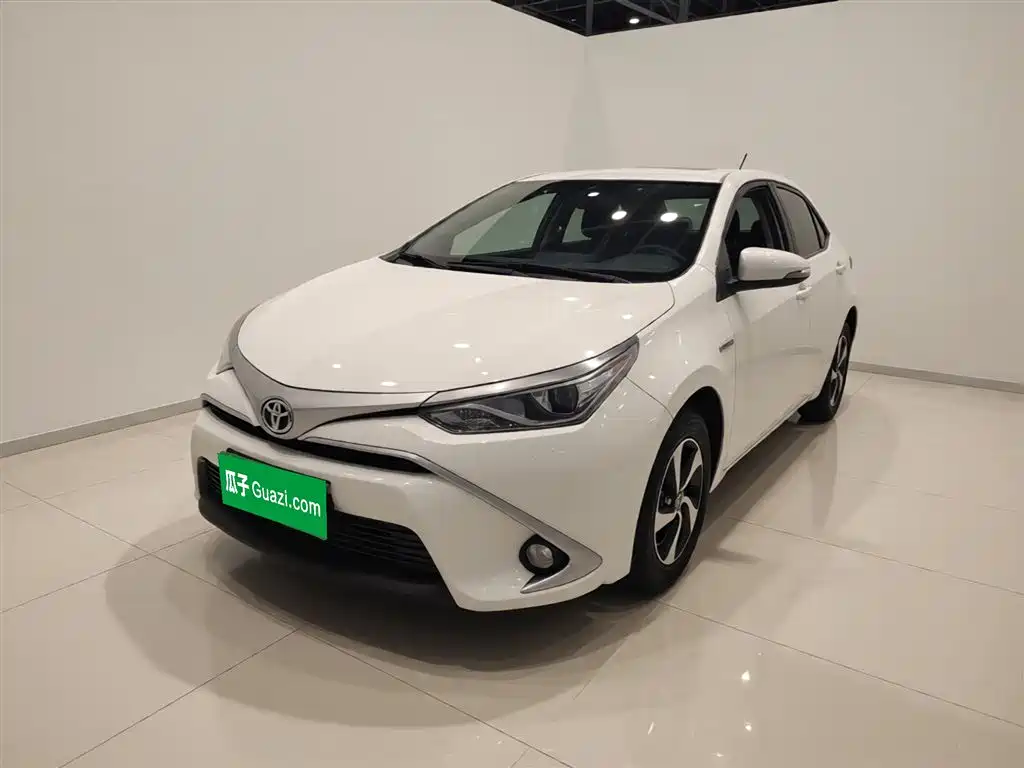 Toyota Levin 2017 Facelift Hybrid 1.8H GS E-CVT Elite Sunroof Edition China V фото 2