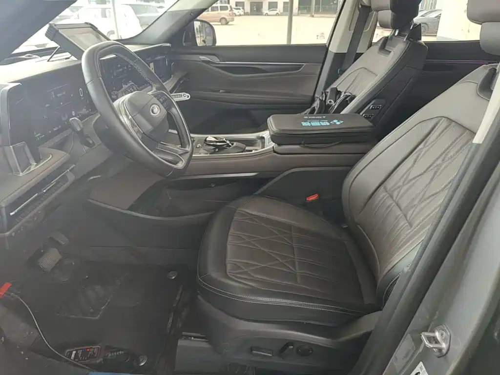 Ford Edge 2025 2026 Edge L 2.0T EcoBoost E Hybrid AWD 7-Seat Premium