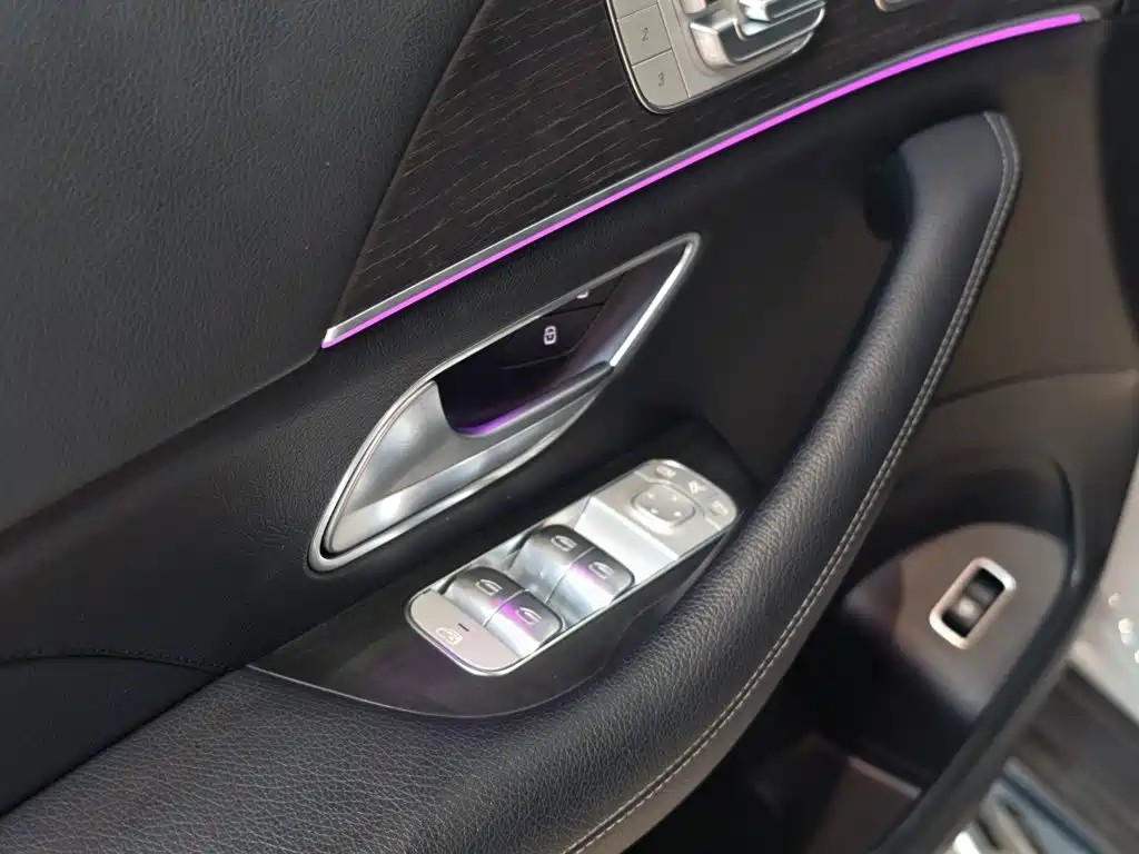 Mercedes-Benz GLE, миниатюра 14