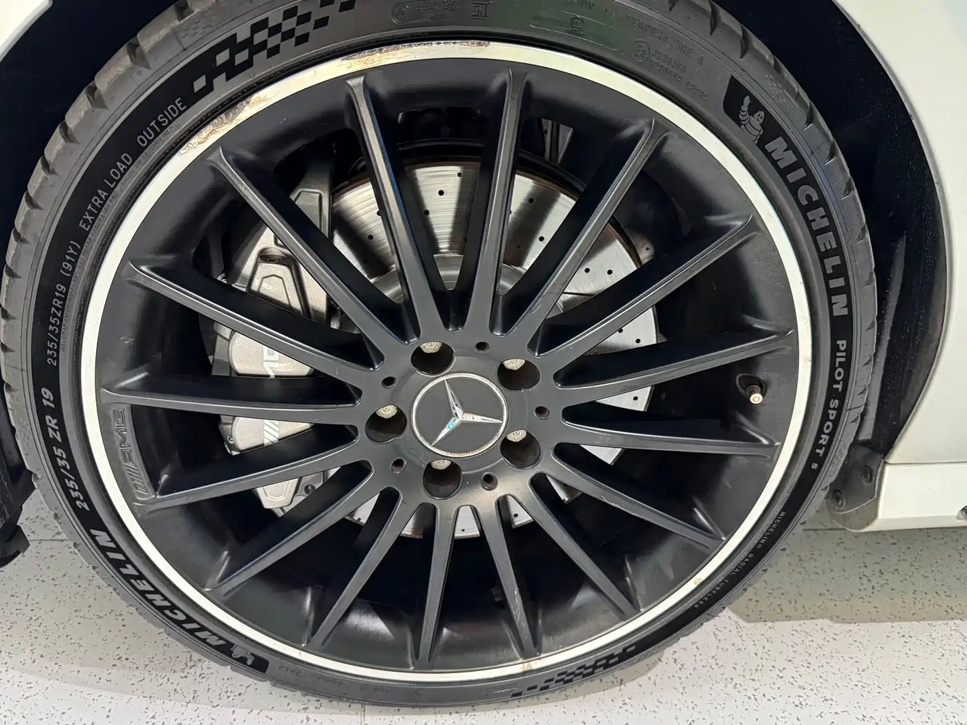 Mercedes-Benz CLA AMG 2014 AMG CLA 45 4MATIC фото 14