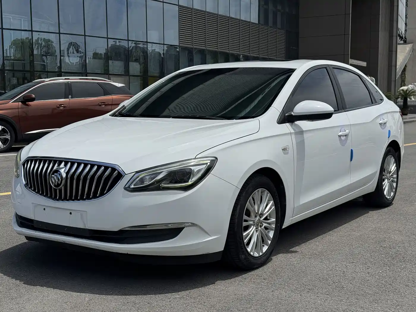 Buick Excelle 2016 15N Automatic Elite