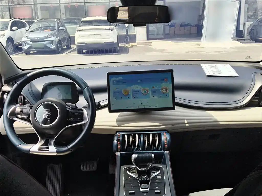 BYD Yuan PLUS 2022 510KM Premium фото 10