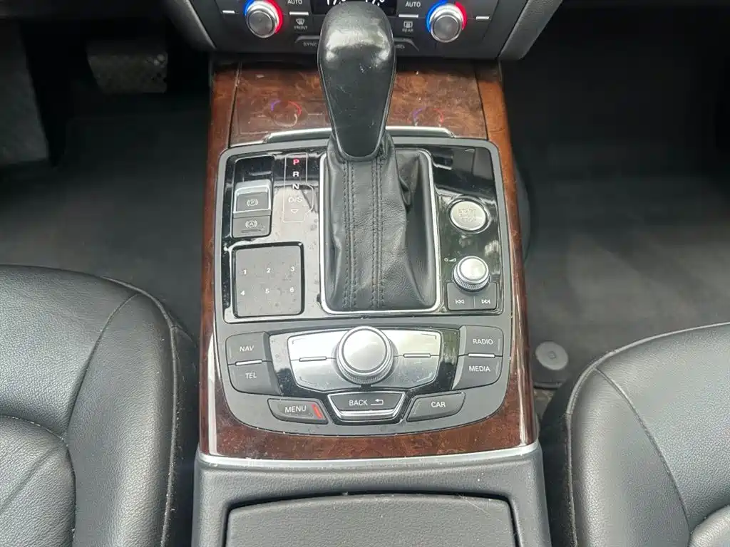 Audi A6L 2016 TFSI Comfort фото 11