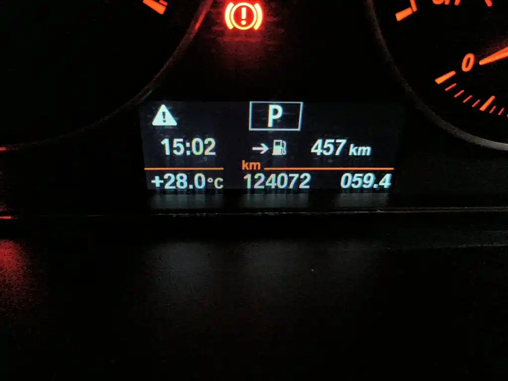 BMW 3 Series 2017 320i M Sport фото 5