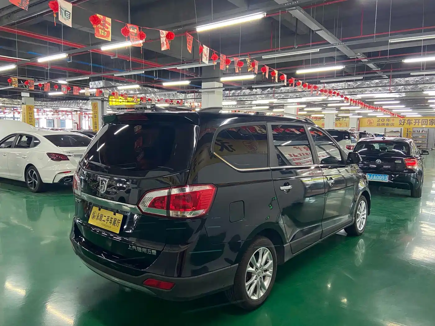 Baojun 730 2014 2014 1.5L Manual Comfort 7-seater