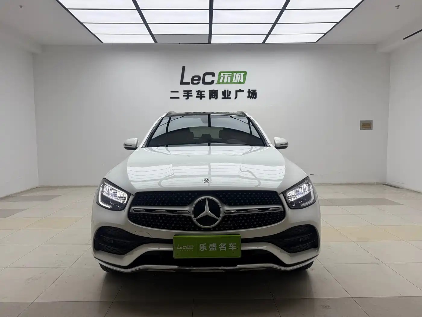 MERCEDES-BENZ GLC
