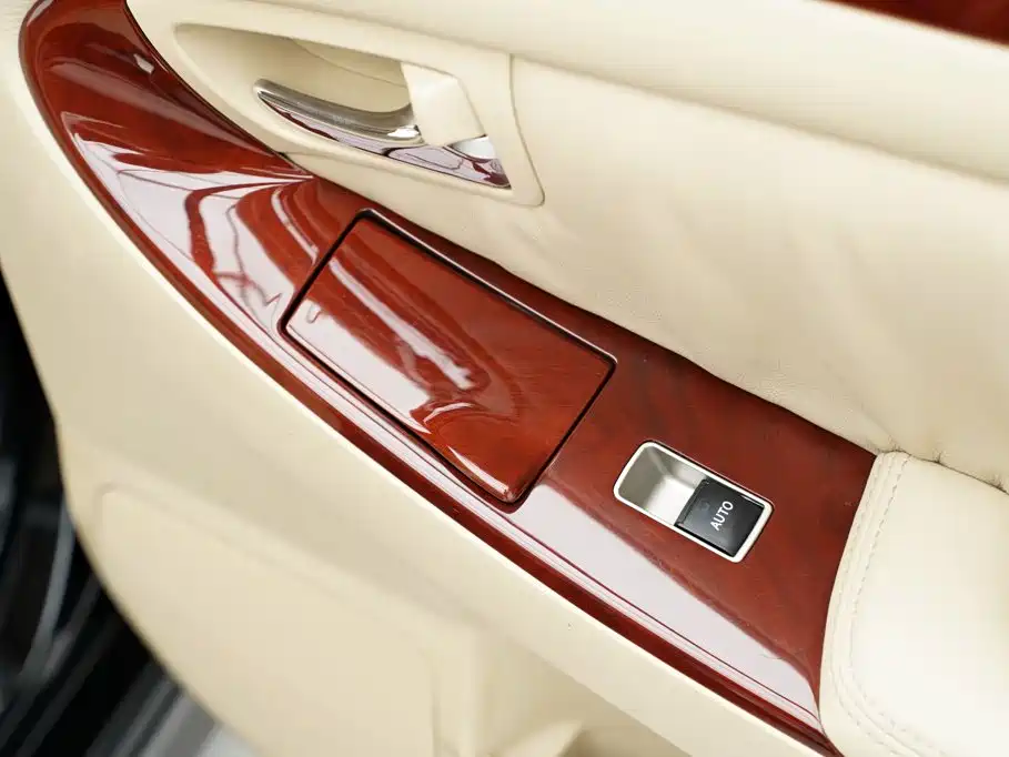 Hongqi Hongqi盛世 2007 2007 HQ300 Government Edition
