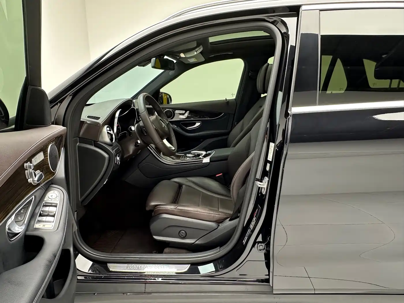 Mercedes-Benz GLC 2017 GLC 260 4MATIC Dynamic фото 7