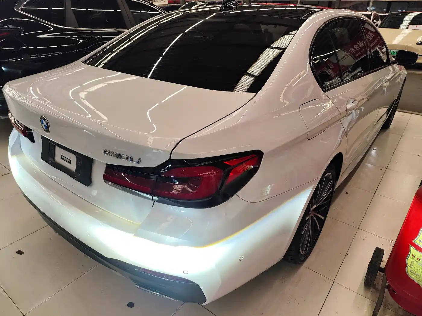 BMW 5 Series 2022 Facelift 530Li Leading M Sport Package фото 16